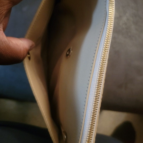 MCM Over the shoulder Cross body Pouch - Picture 2 of 5